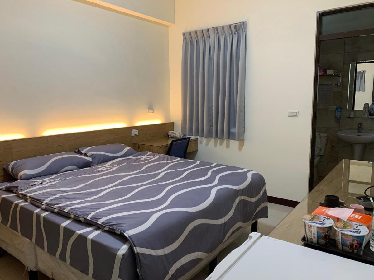 Emerald Diamond Building 2 Zhunan Ngoại thất bức ảnh