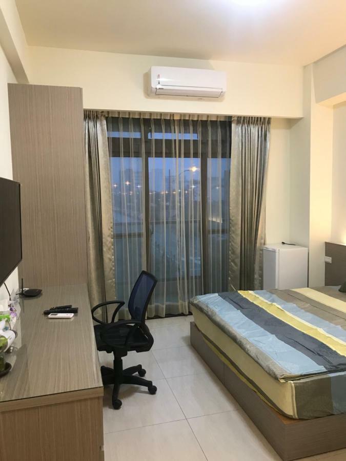 Emerald Diamond Building 2 Zhunan Ngoại thất bức ảnh